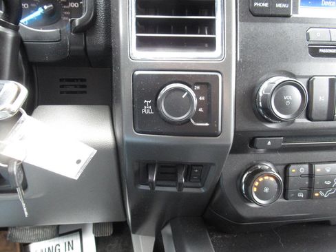 Used 2017 Ford F250 XLT image 21