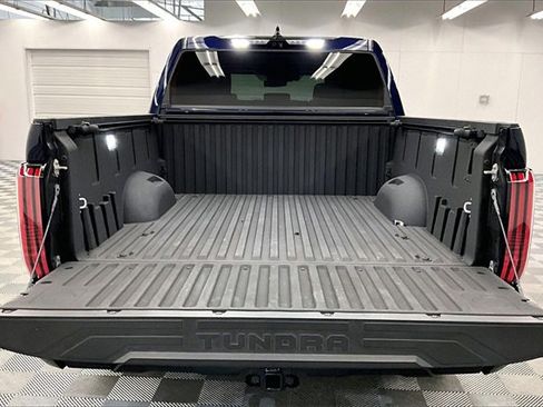 Used 2022 Toyota Tundra Platinum image 29