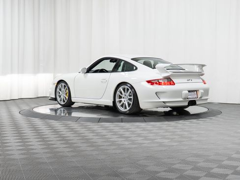 Used 2007 Porsche 911 GT3 RWD image 39