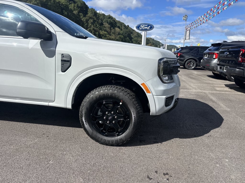New 2026 Ford Ranger XLT w/ Equipment Group 301A High AWD/4WD image 2