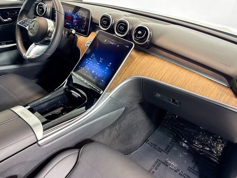 Used 2024 Mercedes-Benz C 300 Sedan image 28
