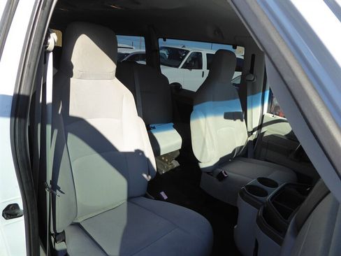 Used 2013 Ford E-350 and Econoline 350 XL image 18