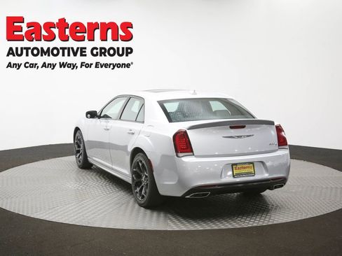 Used 2020 Chrysler 300 S image 67