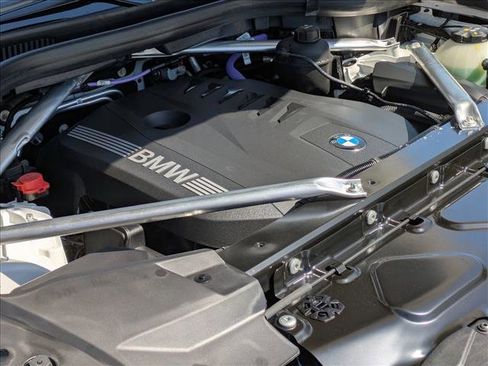 Used 2026 BMW X5 xDrive40i image 17