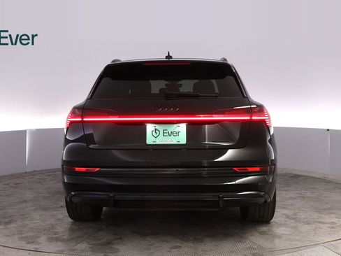 Used 2023 Audi e-tron Chronos w/ Chronos Package AWD/4WD image 15