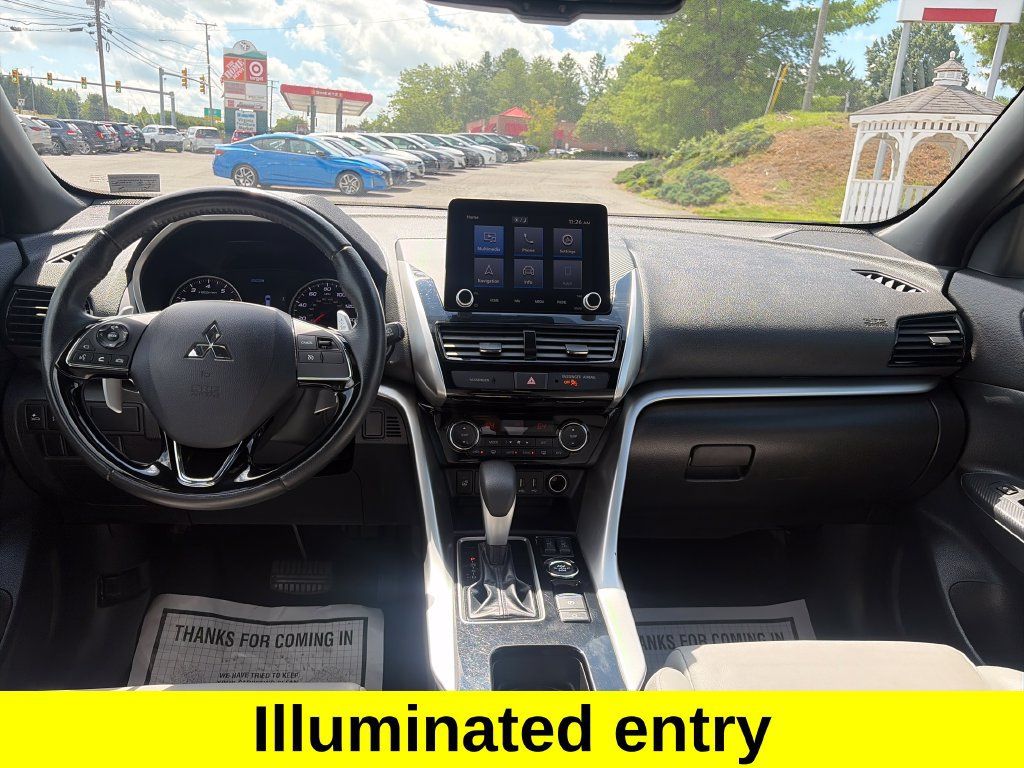 Used 2022 Mitsubishi Eclipse Cross SEL AWD/4WD image 12