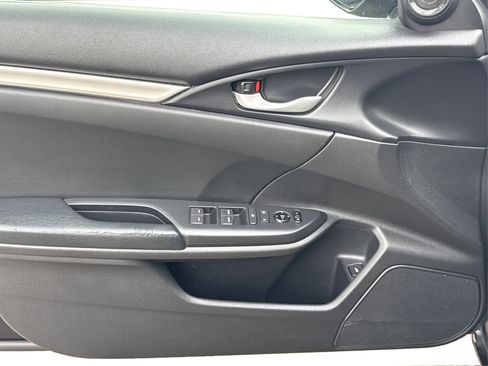 Used 2019 Honda Civic Sport image 21