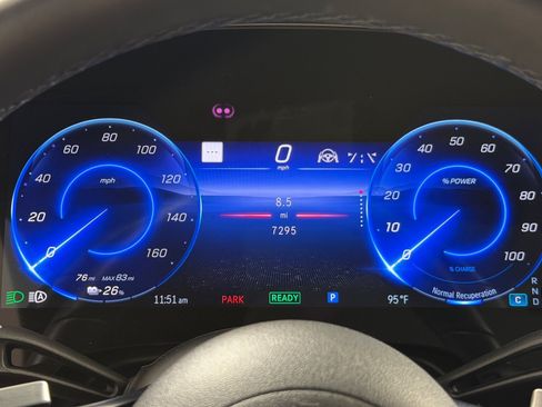 Used 2024 Mercedes-Benz EQS 450+ SUV image 24
