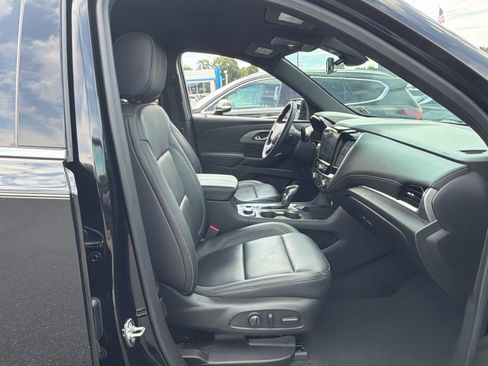 Certified 2024 Chevrolet Traverse LT w/ LPO, Floor Liner Package AWD/4WD image 21