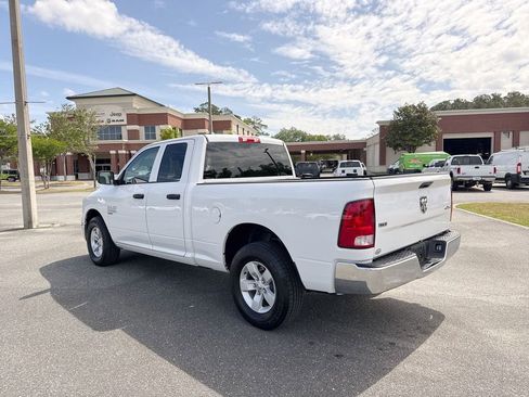 Used 2024 RAM 1500 Classic SLT AWD/4WD image 5
