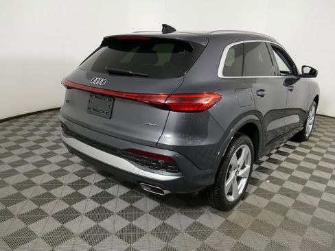 New 2025 Audi Q5 Premium Plus image 3