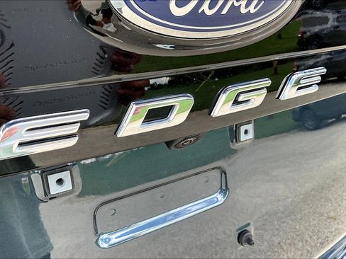 Used 2024 Ford Edge ST image 32