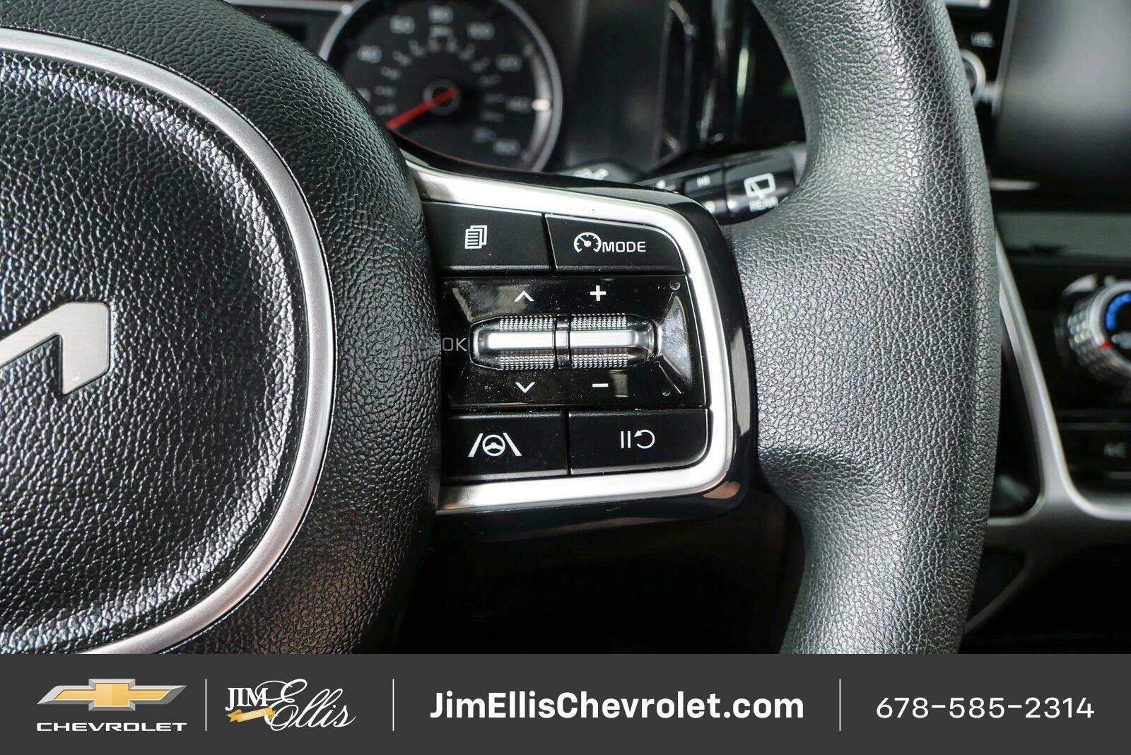 Used 2022 Kia Sorento LX AWD/4WD image 12