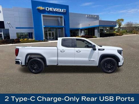 Used 2025 GMC Sierra 1500 Elevation AWD/4WD image 28