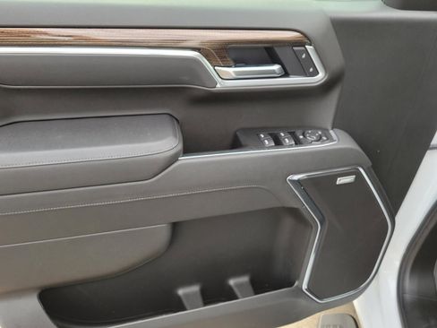 New 2026 Chevrolet Silverado 1500 RST w/ Dark Appearance Package image 12