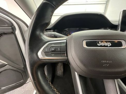 Used 2022 Jeep Compass Limited AWD/4WD image 16