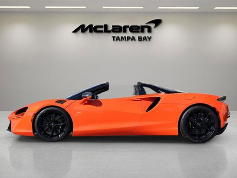 New 2026 McLaren Artura Spider image 2