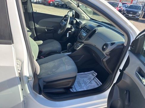 Used 2013 Chevrolet Sonic LS image 17