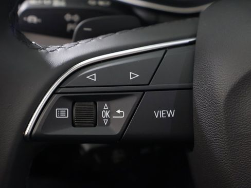 Used 2024 Audi Q5 e Premium Plus image 47