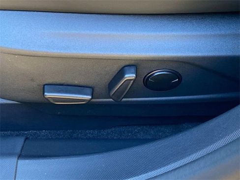 Used 2025 Ford Mustang Mach-E Premium image 15