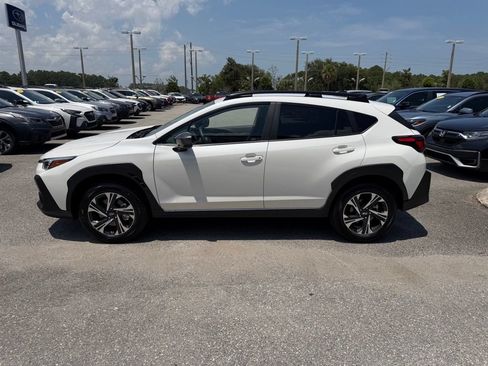 Used 2026 Subaru Crosstrek 2.5i Premium AWD/4WD image 11