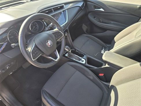 Used 2022 Buick Encore GX Select image 21