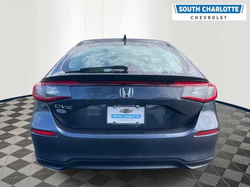Used 2024 Honda Civic EX-L image 5