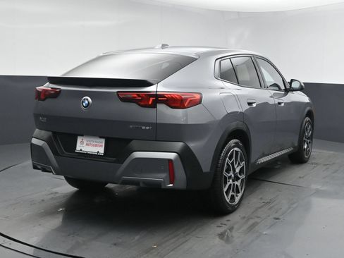 Used 2026 BMW X2 xDrive28i AWD/4WD image 18