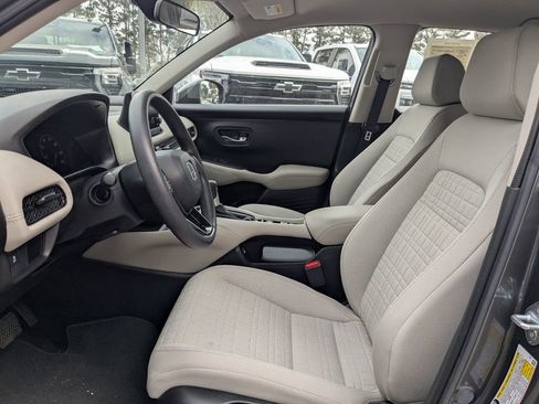 Used 2023 Honda HR-V LX image 19