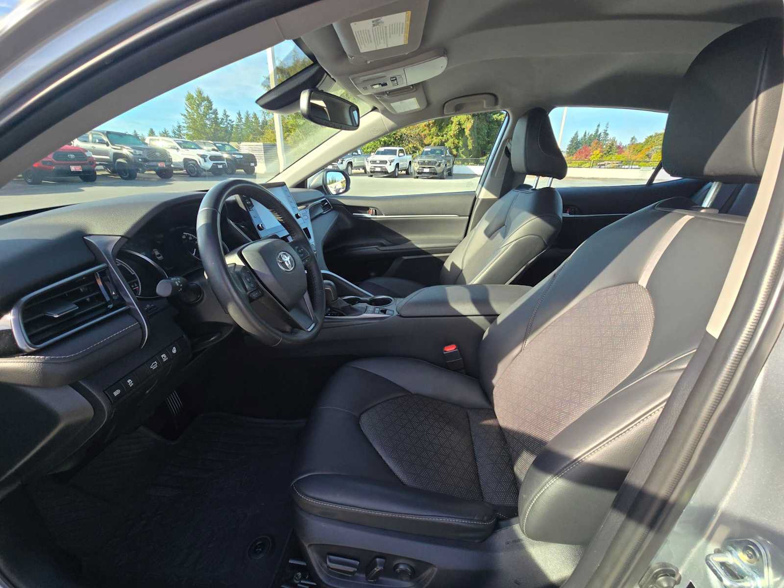 Used 2023 Toyota Camry XSE w/ Cold Weather Package FWD image 21