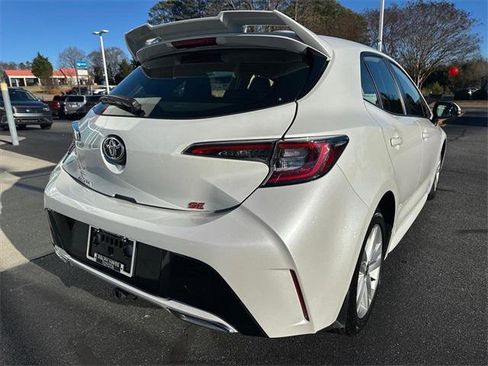 Certified 2022 Toyota Corolla SE image 3