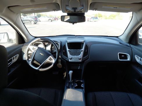 Used 2015 Chevrolet Equinox LT image 13