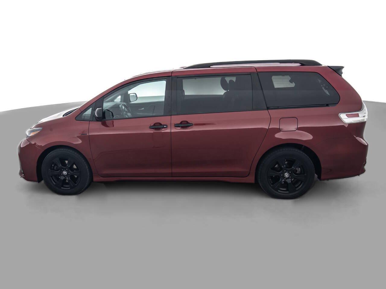 Used 2020 Toyota Sienna SE w/ Nightshade Edition AWD/4WD image 8