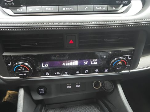 New 2026 Nissan Rogue SV AWD/4WD image 24