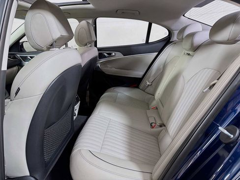 Used 2020 Genesis G70 2.0T w/ Elite Package image 22