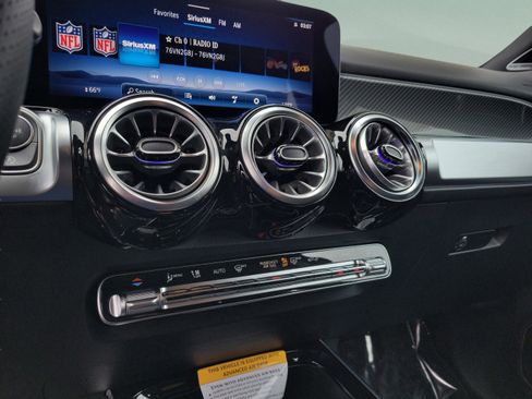 New 2026 Mercedes-Benz GLB 35 AMG 4MATIC image 19