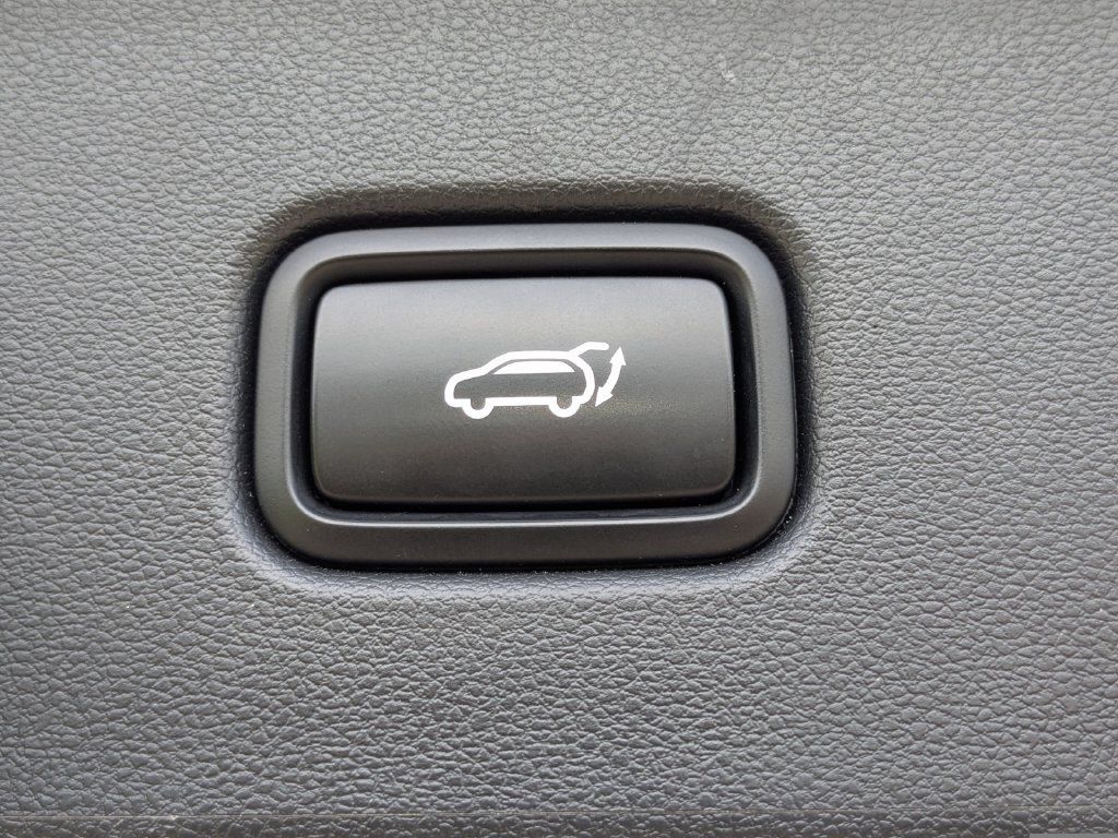Used 2025 Hyundai Tucson SEL FWD image 14