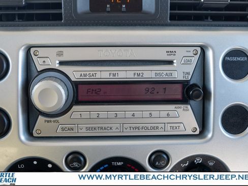 Used 2008 Toyota FJ Cruiser 4WD image 18