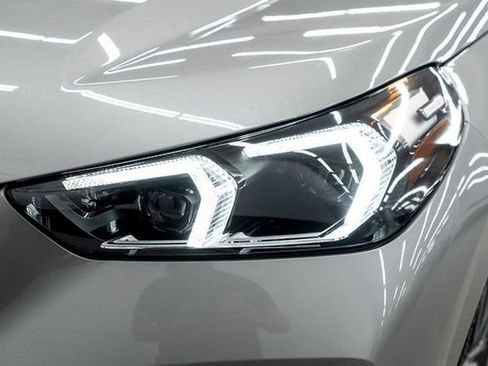 Used 2025 BMW X1 xDrive28i w/ M Sport Line w/ M Sport Package image 40