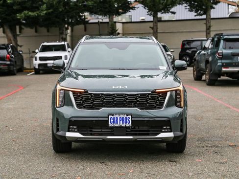 Certified 2026 Kia Sorento EX AWD/4WD image 3