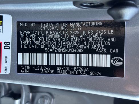 Used 2022 Lexus ES 350 Ultra Luxury w/ Accessory Package 2 image 52