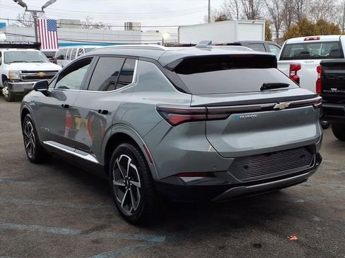 Used 2024 Chevrolet Equinox EV LT w/ Active Safety Package 3 image 4