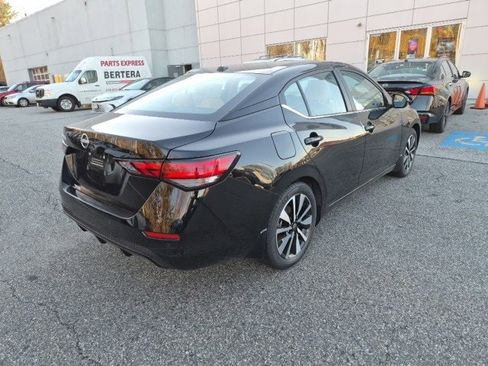 New 2025 Nissan Sentra SV w/ SV Premium Package image 9