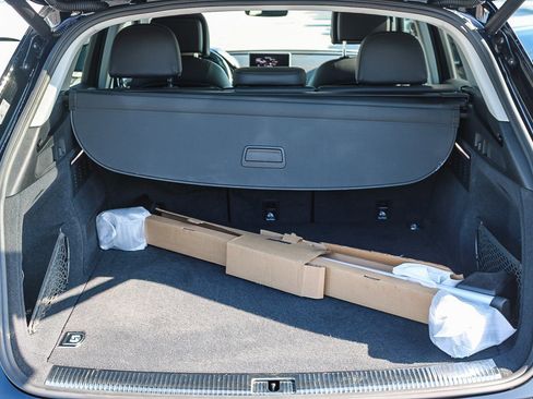 Used 2020 Audi Q5 e Premium Plus w/ Premium Plus Package image 26