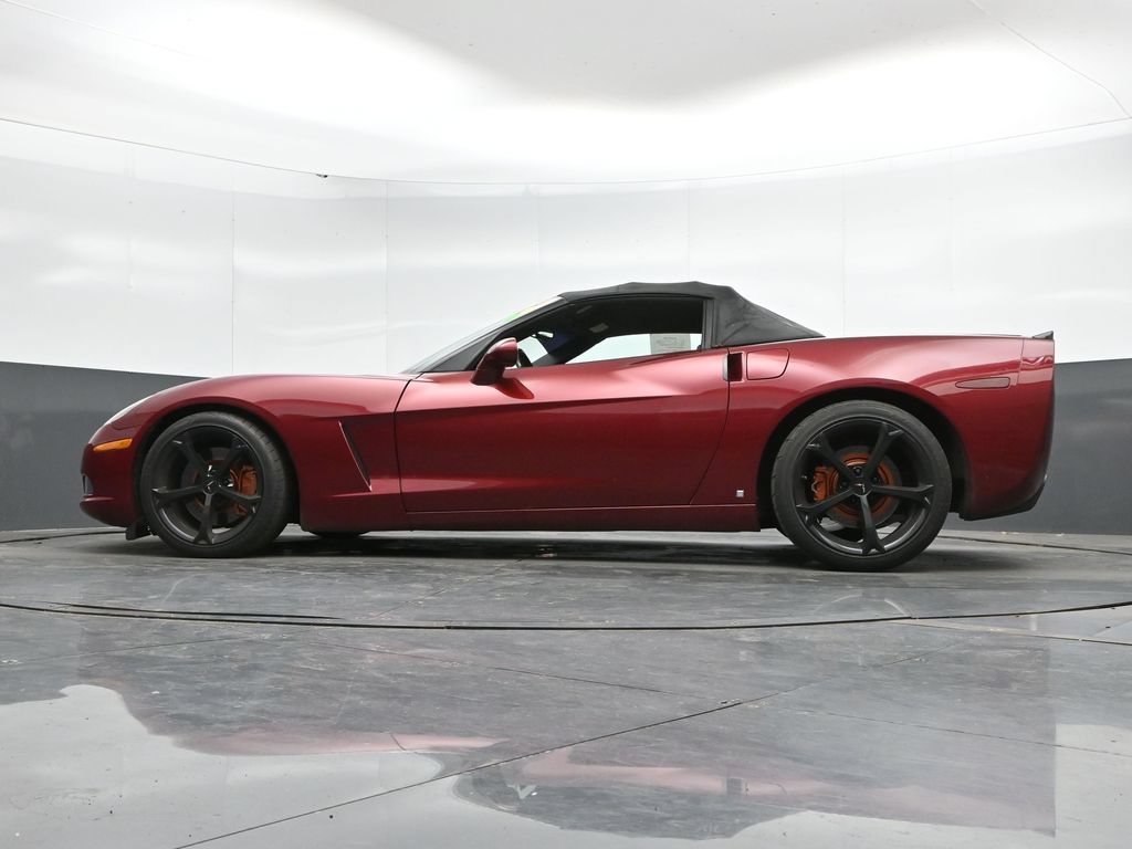 Used 2006 Chevrolet Corvette Convertible w/ Preferred Equipment Group RWD image 43