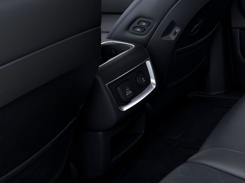 New 2026 Kia Carnival FWD image 26