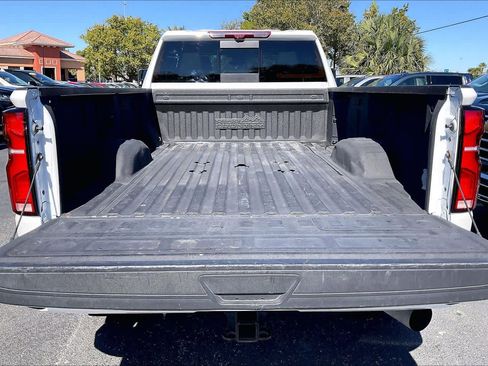 Used 2024 Chevrolet Silverado 3500 High Country w/ High Country Premium Package image 34