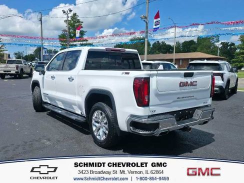 Used 2021 GMC Sierra 1500 SLT w/ SLT Premium Package AWD/4WD image 7