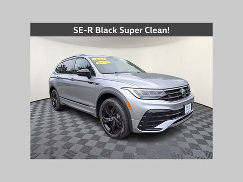 Used 2024 Volkswagen Tiguan SE R-Line AWD/4WD image 1
