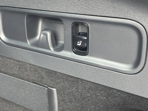 New 2026 Mercedes-Benz GLC 43 AMG 4MATIC Coupe image 11